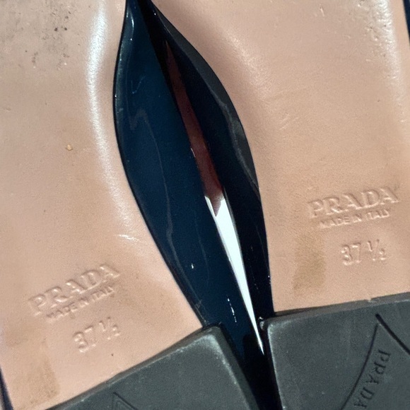 Prada flats - Picture 5 of 7